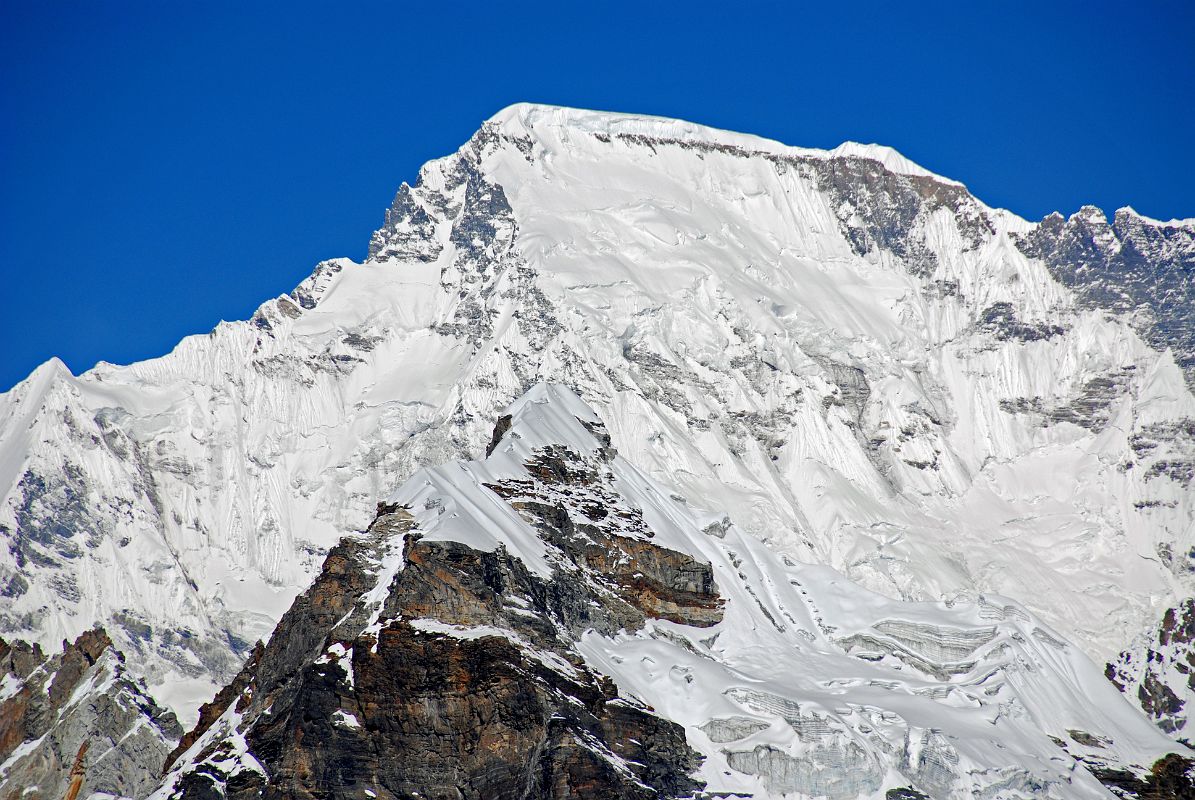 Kongma La 03 Cho Oyu Close Up From Kongma La